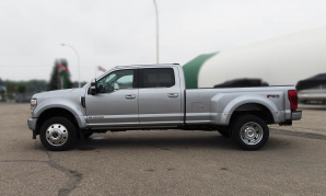 used truck, 2022 Ford F450 CrewCab Limited SuperDuty, 4x4, fordpassconnect, build tough