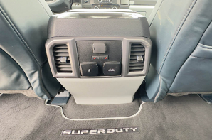 used truck, 2022 Ford F450 CrewCab Limited SuperDuty, 4x4, fordpassconnect, build tough