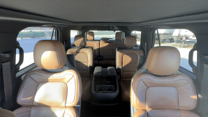 used vehicle, used SUV, 2022 Lincoln Navigator Reserve,  used vehicle for sale, used SUV for sale,  used vehicle for sale near me, used SUV for sale near me,,  used vehicle for sale Prince Albert, used SUV for sale Prince Albert, Used Vehicle Saskatchewan, used SUV Saskatchewan, used car dealership near me, car dealership near me, local car dealership, near me, used Ford car for sale, used Toyota car for sale, used Lincoln for sale, used chevy for sale