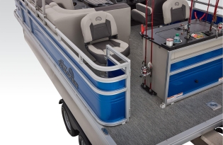 Best Pontoon Boat, Sun Tracker Pontoon Boats, Pontoon Boats, New Pontoon Boat, Used Pontoon Boat, Best Family Boat, Best Priced Boat, Top Boat Brands, Top 10 Pontoon Boats, Top 10 Sale Priced Pontoon Boats, Pontoon Boat For Sale, Saskatchewan Boat Dealer, Prince Albert Boat Dealer, British Columbia Boat Dealer, Okanagan Boat Dealer, Alberta Boat Dealer, Pontoon Boat For Sale Near Me, MinnKota, Lowrance, Mercury Marine, Yamaha, Lund, Sylvan, SmokerCraft, Crestliner, Avalon, Sunchaser, Princecraft