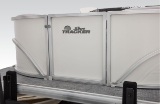 Best Pontoon Boat, Sun Tracker Pontoon Boats, Pontoon Boats, New Pontoon Boat, Used Pontoon Boat, Best Family Boat, Best Priced Boat, Top Boat Brands, Top 10 Pontoon Boats, Top 10 Sale Priced Pontoon Boats, Pontoon Boat For Sale, Saskatchewan Boat Dealer, Prince Albert Boat Dealer, British Columbia Boat Dealer, Okanagan Boat Dealer, Alberta Boat Dealer, Pontoon Boat For Sale Near Me, MinnKota, Lowrance, Mercury Marine, Yamaha, Lund, Sylvan, SmokerCraft, Crestliner, Avalon, Sunchaser, Princecraft