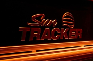 Best Pontoon Boat, Sun Tracker Pontoon Boats, Pontoon Boats, New Pontoon Boat, Used Pontoon Boat, Best Family Boat, Best Priced Boat, Top Boat Brands, Top 10 Pontoon Boats, Top 10 Sale Priced Pontoon Boats, Pontoon Boat For Sale, Saskatchewan Boat Dealer, Prince Albert Boat Dealer, British Columbia Boat Dealer, Okanagan Boat Dealer, Alberta Boat Dealer, Pontoon Boat For Sale Near Me, MinnKota, Lowrance, Mercury Marine, Yamaha, Lund, Sylvan, SmokerCraft, Crestliner, Avalon, Sunchaser, Princecraft