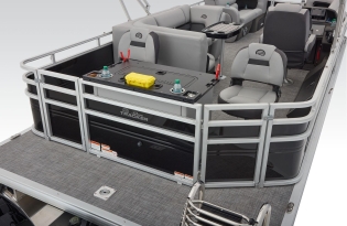 Best Pontoon Boat, Sun Tracker Pontoon Boats, New Pontoon Boat, Used Pontoon Boat, Pontoon Boat For Sale, Pontoon Boat For Sale by Owner, Best Boat Saskatchewan, Best Boat Prince Albert, Best Boat British Columbia, Best Boat Okanagan, Best Boat Alberta, Best Boat Manitoba, Pontoon Boat For Sale Near Me, Pontoon Boat For Sale by Owner,  MinnKota, Lowrance, Mercury Marine,Avalon, Sunchaser, Princecraft, Pontoon Boat-Auto Trader, Pontoon Boat-Kijiji, Boat For Sale-Facebook Marketplace