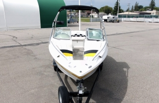 used bowrider boat for sale near me, used fiberglass boat for sale near me, used bowrider boat for sale Prince Albert, used fiberglass boat for sale Prince Albert, used bowrider boat for sale Saskatchewan, boat dealer near me, Top Boat Brands, Top 10 Bowrider Boat, Top 10 Sale Priced Fiberglass Boat, Used bowrider Boat For Sale, Used fiberglass Boat For Sale