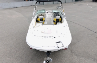 used bowrider boat for sale near me, used fiberglass boat for sale near me, used bowrider boat for sale Prince Albert, used fiberglass boat for sale Prince Albert, used bowrider boat for sale Saskatchewan, boat dealer near me, Top Boat Brands, Top 10 Bowrider Boat, Top 10 Sale Priced Fiberglass Boat, Used bowrider Boat For Sale, Used fiberglass Boat For Sale