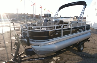 used pontoon boat, used pontoon boat for sale, 18 ft. pontoon boat, boat for sale, boats for sale near me, pontoon boats for sale near me, new pontoon boat