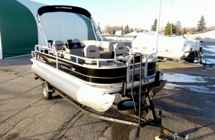 used pontoon boat, used pontoon boat for sale, 18 ft. pontoon boat, boat for sale, boats for sale near me, pontoon boats for sale near me, new pontoon boat