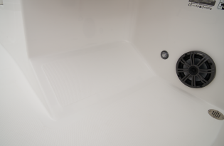 Best Sport Bowrider and Deck Fiberglass Boat, Tahoe Sport Bowrider and Deck Fiberglass Boats, New Sport Bowrider and Deck Fiberglass Boat, Used Sport Bowrider and Deck Fiberglass, Best Family Boat, Best Priced Boat, Best Boat Brands, Top Boat Brands, Top 10 Sport Bowrider and Deck Fiberglass, Top 10 Sale Priced Sport Bowrider and Deck Fiberglass Boats, Sport Bowrider and Deck Fiberglass Boat For Sale, Best Boat Saskatchewan, Best Boat Prince Albert,  Best Boat British Columbia, Best Boat Okanagan, 