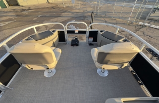 used pontoon boat, used pontoon boat for sale, 18 ft. pontoon boat, boat for sale, boats for sale near me, pontoon boats for sale near me, new pontoon boat