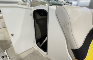 used bowrider boat for sale near me, used fiberglass boat for sale near me, used bowrider boat for sale Prince Albert, used fiberglass boat for sale Prince Albert, used bowrider boat for sale Saskatchewan, boat dealer near me, Top Boat Brands, Top 10 Bowrider Boat, Top 10 Sale Priced Fiberglass Boat, Used bowrider Boat For Sale, Used fiberglass Boat For Sale