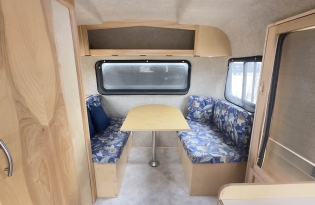 used boler travel trailer, Boler trailer, fiberglass trailer, molded trailer, lightweight trailer, vintage camper, "egg on wheels", Winnipeg-made trailer