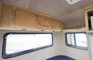 used boler travel trailer, Boler trailer, fiberglass trailer, molded trailer, lightweight trailer, vintage camper, "egg on wheels", Winnipeg-made trailer