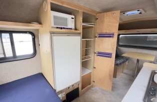 used boler travel trailer, Boler trailer, fiberglass trailer, molded trailer, lightweight trailer, vintage camper, "egg on wheels", Winnipeg-made trailer