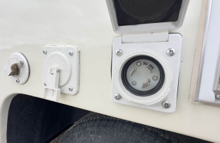 used boler travel trailer, Boler trailer, fiberglass trailer, molded trailer, lightweight trailer, vintage camper, "egg on wheels", Winnipeg-made trailer