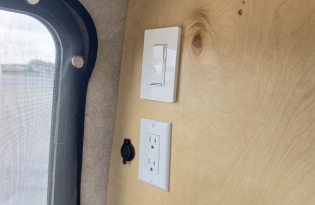 used boler travel trailer, Boler trailer, fiberglass trailer, molded trailer, lightweight trailer, vintage camper, "egg on wheels", Winnipeg-made trailer