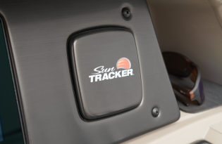 Best Pontoon Boat, Sun Tracker Pontoon Boats, Pontoon Boats, New Pontoon Boat, Used Pontoon Boat, Best Family Boat, Best Priced Boat, Top Boat Brands, Top 10 Pontoon Boats, Top 10 Sale Priced Pontoon Boats, Pontoon Boat For Sale, Saskatchewan Boat Dealer, Prince Albert Boat Dealer, British Columbia Boat Dealer, Okanagan Boat Dealer, Alberta Boat Dealer, Pontoon Boat For Sale Near Me, MinnKota, Lowrance, Mercury Marine, Yamaha, Lund, Sylvan, SmokerCraft, Crestliner, Avalon, Sunchaser, Princecraft